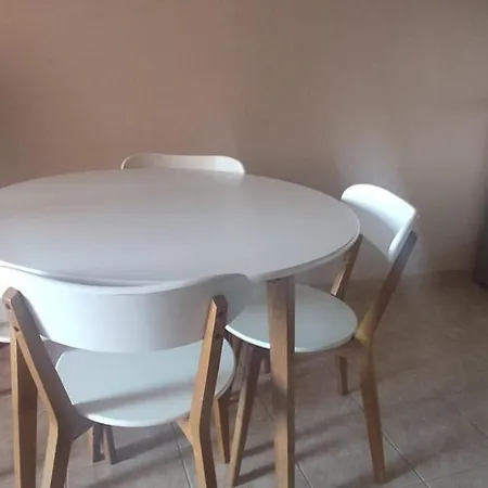 Tropical 1 Bedroom 1 Living By The Sea * Durrës